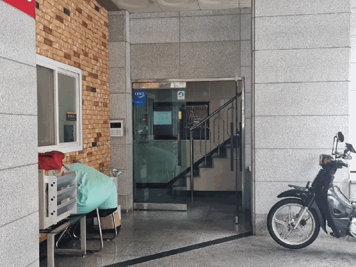 서울 관악구 봉천동 상가,오피스텔,근린시설 경매 물건 사진 6 · 2025타경103994