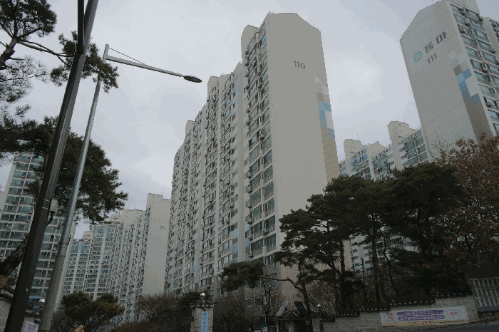 서울 관악구 봉천동 아파트 경매 물건 사진 3 · 2025타경4023