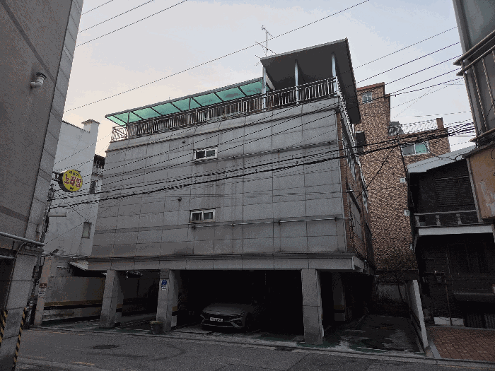 서울 광진구 중곡동 다세대 경매 물건 사진 2 · 2025타경52267