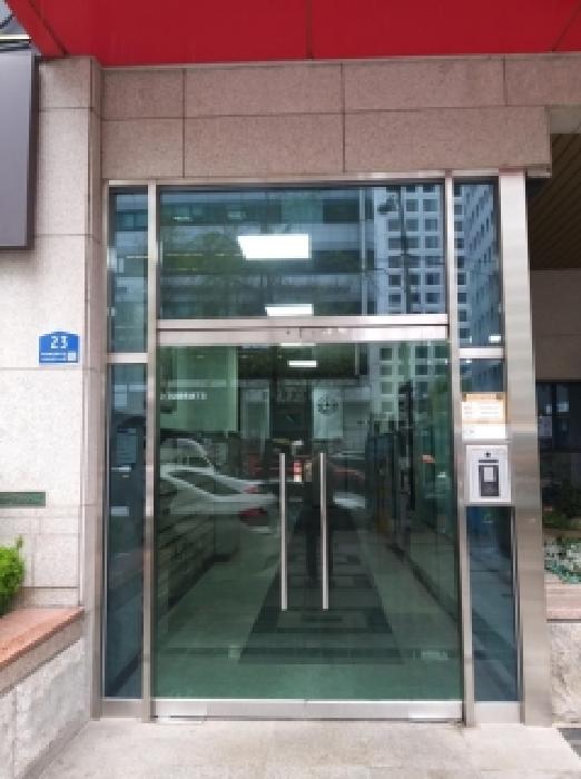 서울 영등포구 여의도동 상가,오피스텔,근린시설 경매 물건 사진 2 · 2026타경4343