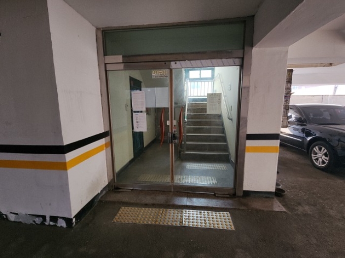 인천 미추홀구 용현동 아파트 경매 물건 사진 2 · 2024타경584356