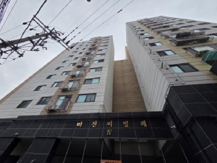 인천 부평구 부평동 오피스텔 경매 물건 사진 2 · 2025타경512393