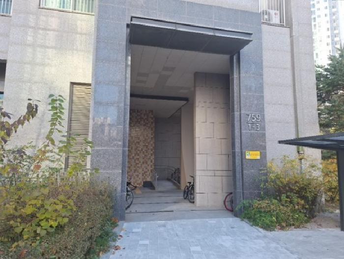 인천 중구 중산동 아파트 경매 물건 사진 2 · 2025타경513815