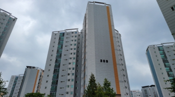 경기 김포시 감정동 중봉마을신안실크밸리 아파트 경매 물건 사진