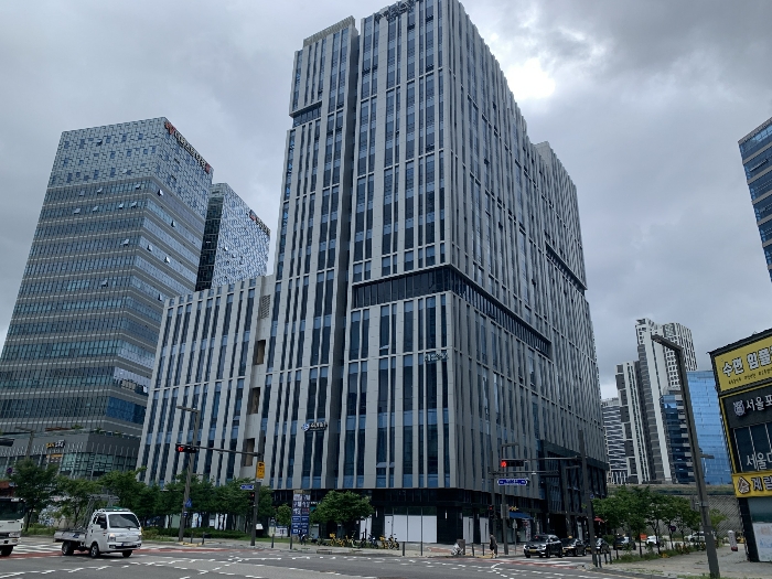 경기도 화성시 동탄기흥로 594-7 1층122호 (영천동,루체스타비즈) 상가,오피스텔,근린시설 경매 물건 사진