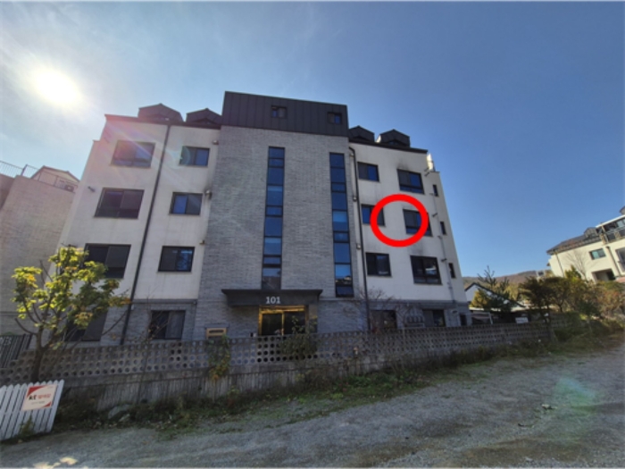 경기도 용인시 수지구 신봉1로344번길 7 101동 3층302호 (신봉동,광교산 포레스타) 다세대주택 경매 물건 사진