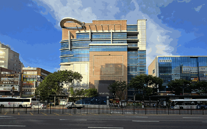 경기 성남시 중원구 성남동 판매시설 경매 물건 사진 6 · 2025타경2219