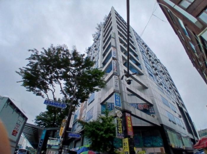 경기 성남시 중원구 성남동 상가,오피스텔,근린시설 경매 물건 사진 2 · 2025타경52946