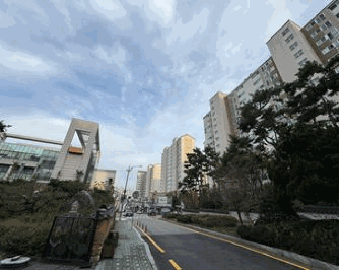 경기도 군포시 당동 979-1 용호마을 이-편한세상 118동 2층203호 아파트 경매 물건 사진