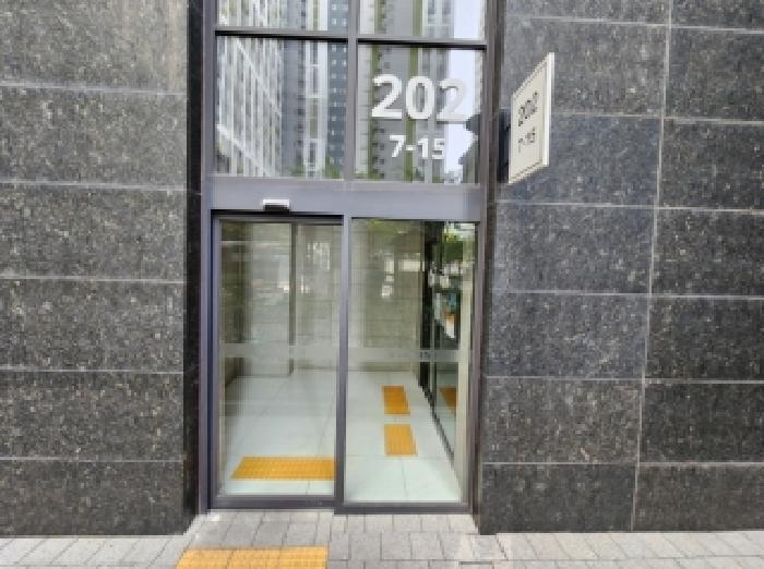 경기 안양시 만안구 안양동 상가,오피스텔,근린시설 경매 물건 사진 3 · 2025타경1741