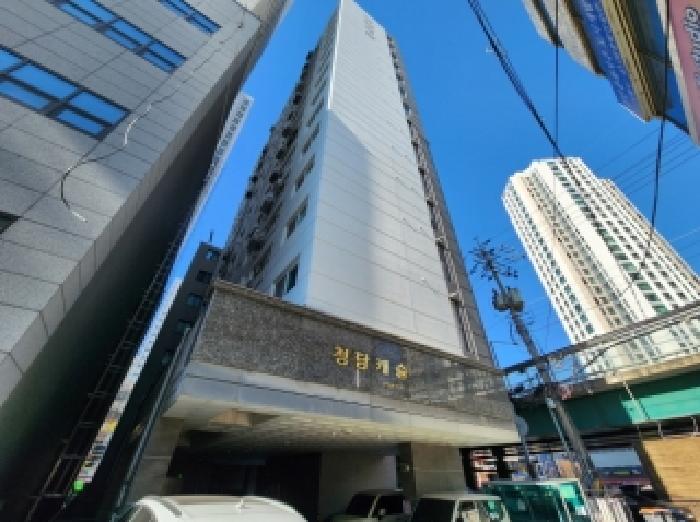 경기 안양시 만안구 안양동 오피스텔 경매 물건 사진 2 · 2025타경1796