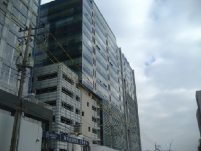 충북 청주시 흥덕구 송정동 직지스마트타워 공장/지식산업센터 경매 물건 사진