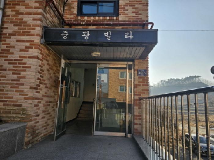 충북 음성군 금왕읍 다가구주택 경매 물건 사진 2 · 2025타경163