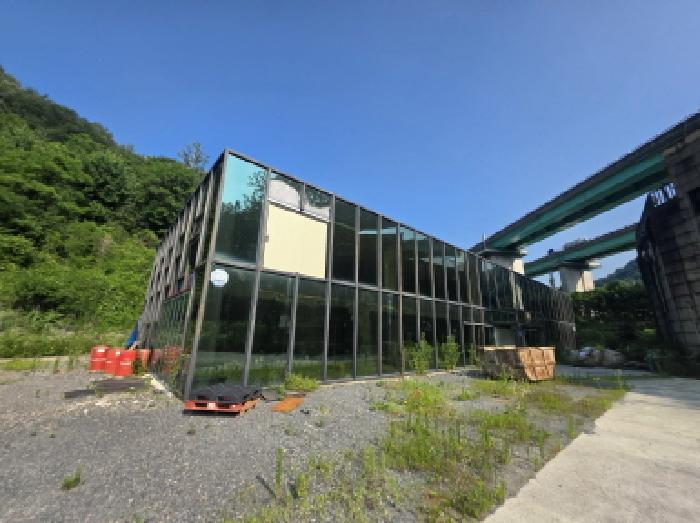 충북 제천시 송학면 교육연구시설 경매 물건 사진 3 · 2025타경121