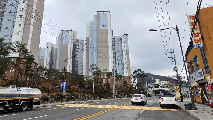 충청남도 공주시 웅진절골3길 38 101동 11층1101호 (웅진동,웅진예미지) 아파트 경매 물건 사진