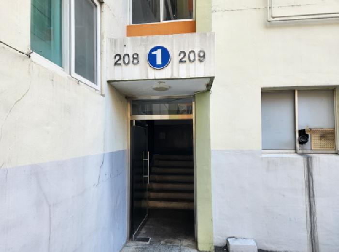 대구 북구 복현동 아파트 경매 물건 사진 2 · 2025타경9549
