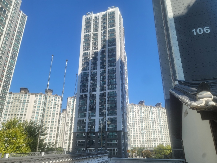 경상북도 포항시 북구 장량로17번길 65 101동 13층 1302호 (장성동,장성삼도뷰엔빌더블유) 아파트 경매 물건 사진