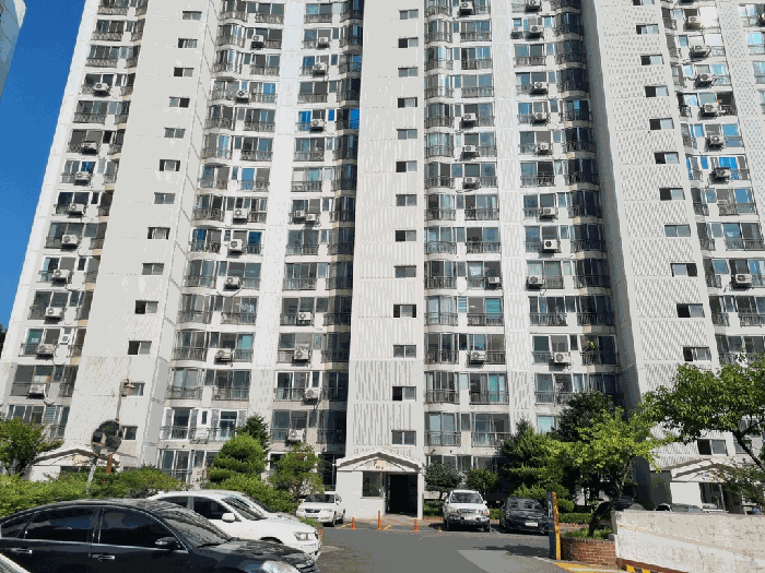 경북 포항시 북구 학잠동 아파트 경매 물건 사진 2 · 2025타경4006