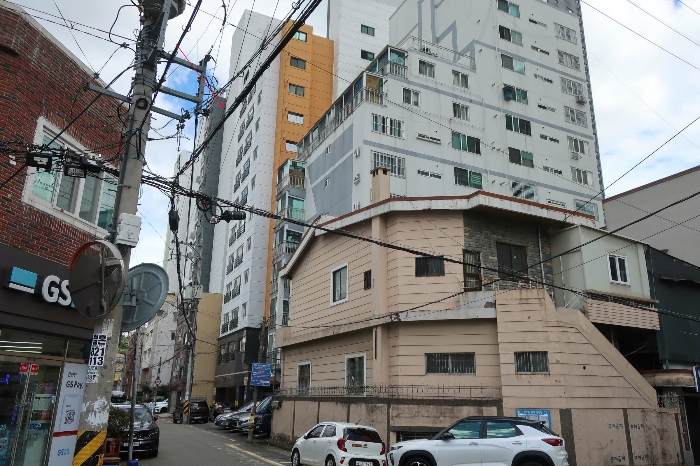 부산 부산진구 연지동 아파트 경매 물건 사진 4 · 2024타경61553