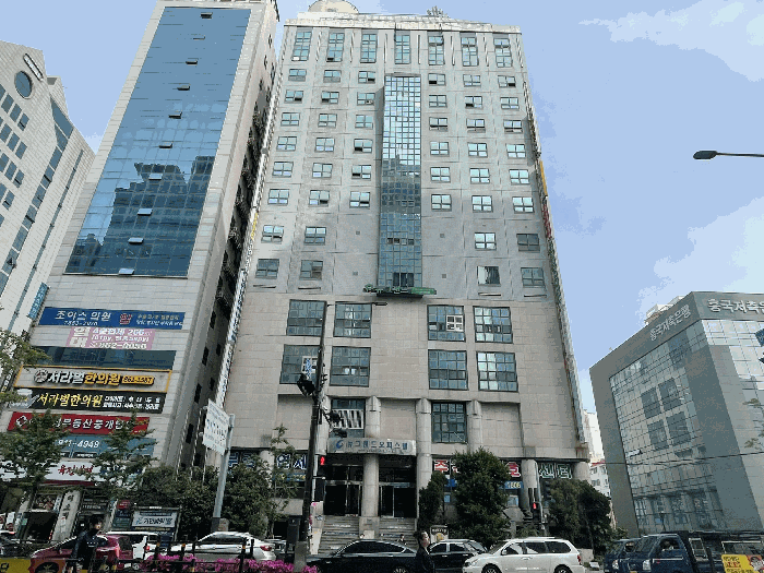 부산광역시 연제구 연산동 702-9 뉴그랜드레포츠 3층301호 의료시설 경매 물건 사진