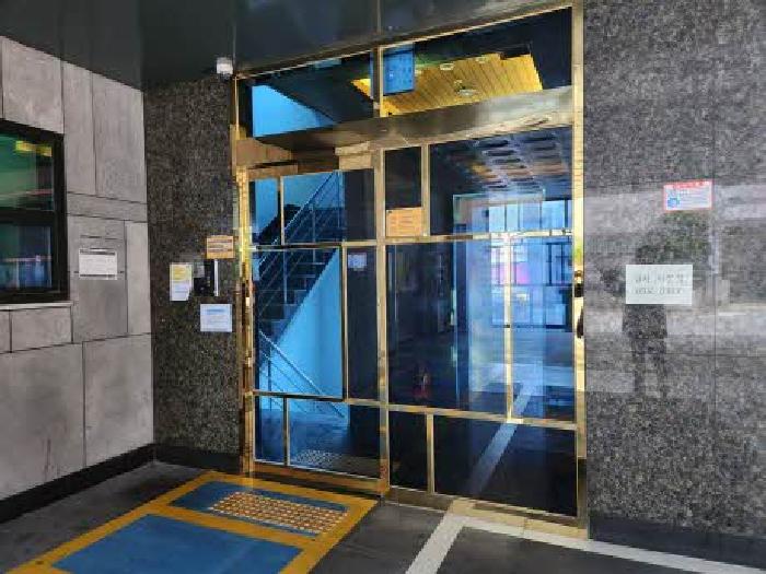 부산 중구 영주동 오피스텔 경매 물건 사진 2 · 2025타경22977