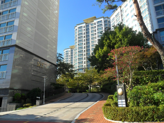 부산 수영구 민락동 아파트 경매 물건 사진 3 · 2024타경109581