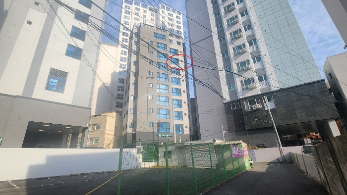 부산 수영구 남천동 다세대주택 경매 물건 사진 2 · 2024타경113535
