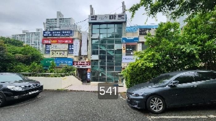 부산 해운대구 좌동 판매시설 경매 물건 사진