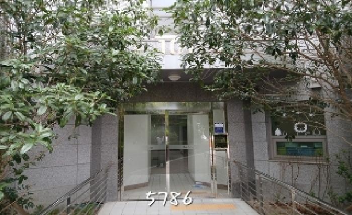 부산 해운대구 재송동 아파트 경매 물건 사진 2 · 2025타경5786