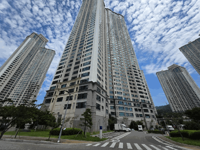 부산 남구 용호동 아파트 경매 물건 사진 3 · 2025타경684