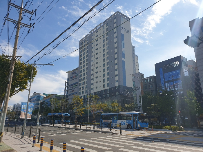 부산 사상구 주례동 오피스텔 경매 물건 사진 2 · 2023타경4333