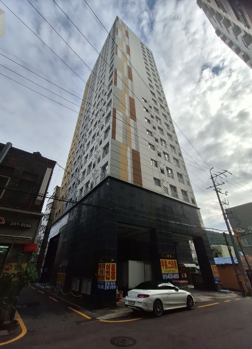 부산 사하구 하단동 오피스텔 경매 물건 사진 2 · 2024타경109341