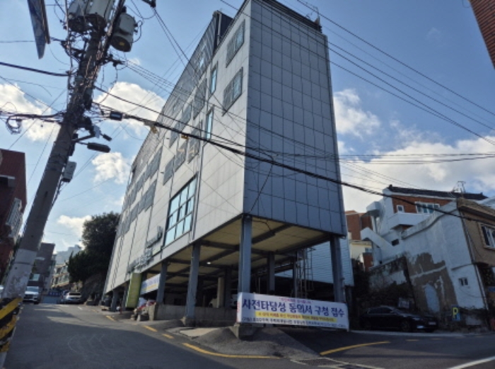 부산 서구 초장동 상가주택 경매 물건 사진 3 · 2024타경112019