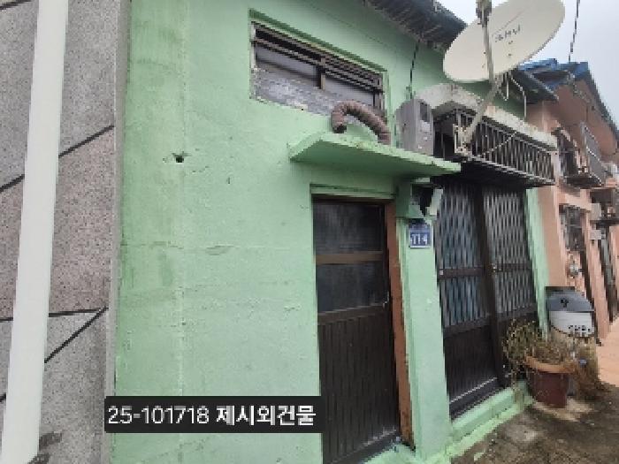 부산 사하구 감천동 대지 경매 물건 사진 2 · 2025타경101718
