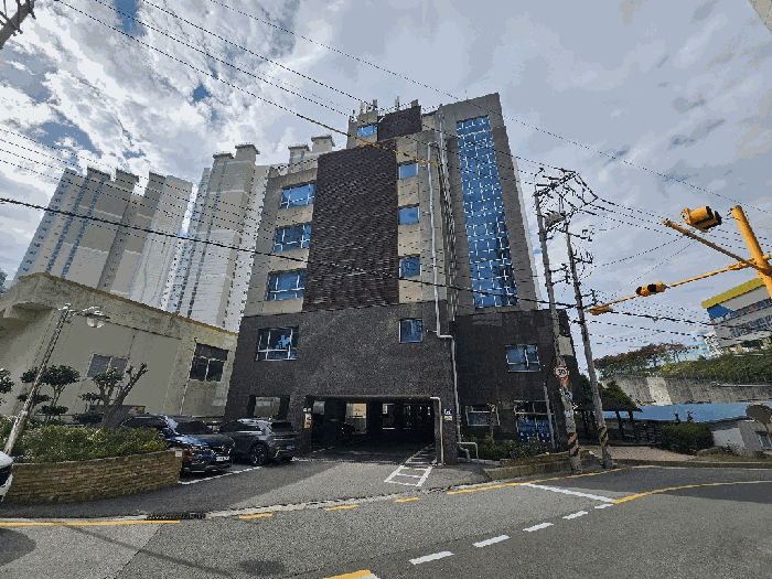 부산 사하구 신평동 상가,오피스텔,근린시설 경매 물건 사진 3 · 2025타경102076
