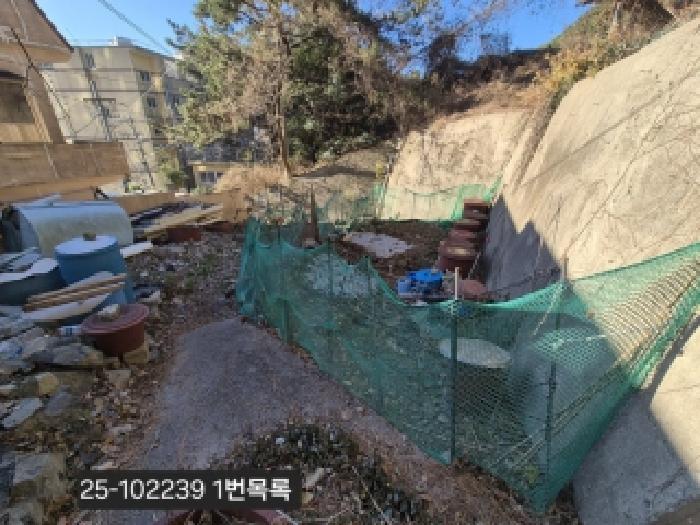 부산 사하구 당리동 임야 경매 물건 사진 2 · 2025타경102239