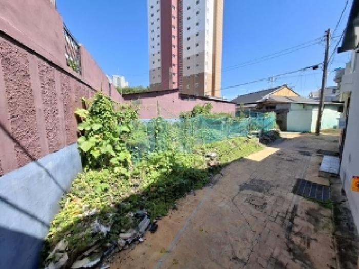 경남 사천시 동금동 대지 경매 물건 사진 2 · 2025타경31052
