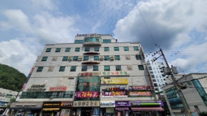 경남 창원시 마산회원구 내서읍 태산프라자 근린생활시설 경매 물건 사진