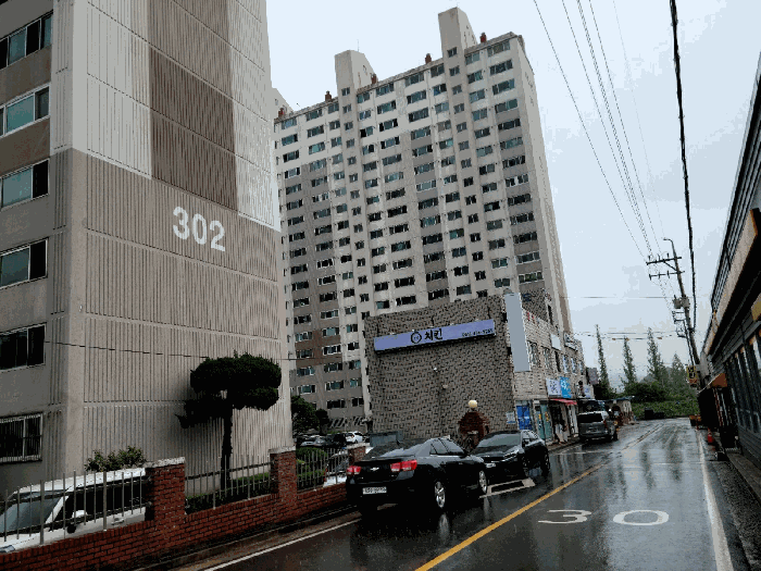 전라남도 화순군 화순읍 벽라리 37 화순3차서라아파트 제301동 제1층 제105호 아파트 경매 물건 사진