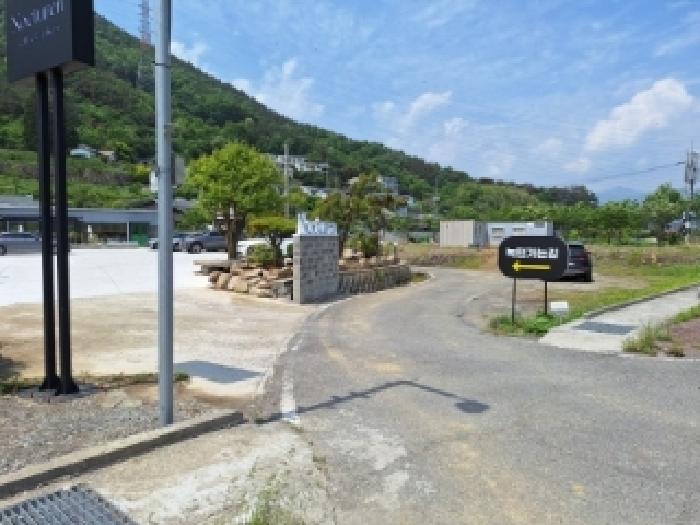전남 광양시 광양읍 근린생활시설 경매 물건 사진 2 · 2025타경51298