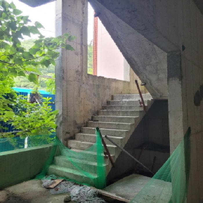 전남 여수시 오림동 근린생활시설 경매 물건 사진 3 · 2025타경51819