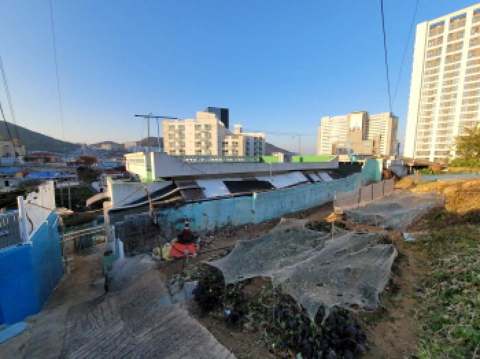 전남 여수시 수정동 단독주택 경매 물건 사진 2 · 2025타경52303