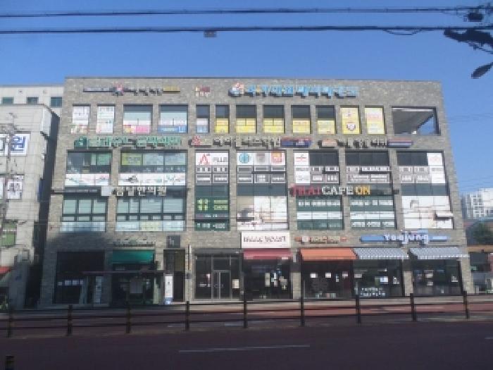 전북 전주시 덕진구 반월동 근린시설 경매 물건 사진