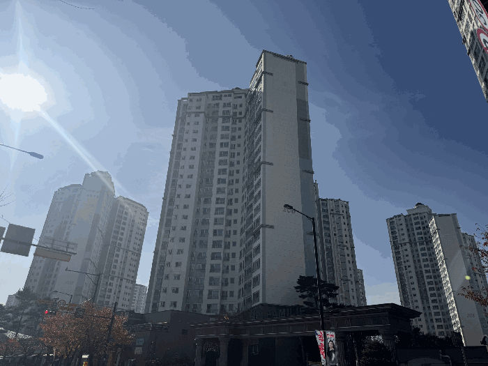 경기도 고양시 일산서구 덕이동 1529 하이파크시티 일산파밀리에2단지 206동 8층805호 아파트 경매 물건 사진